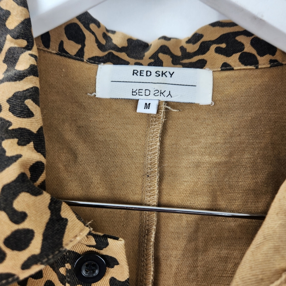 Red Sky romper leopard print size M in EUC - Picture 6 of 11